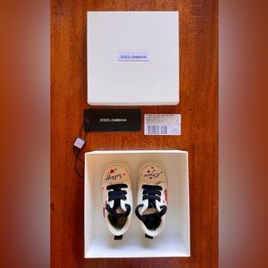 DOLCE & GABBANA pre-walkers baby shoes size 17 - white/multi-colored